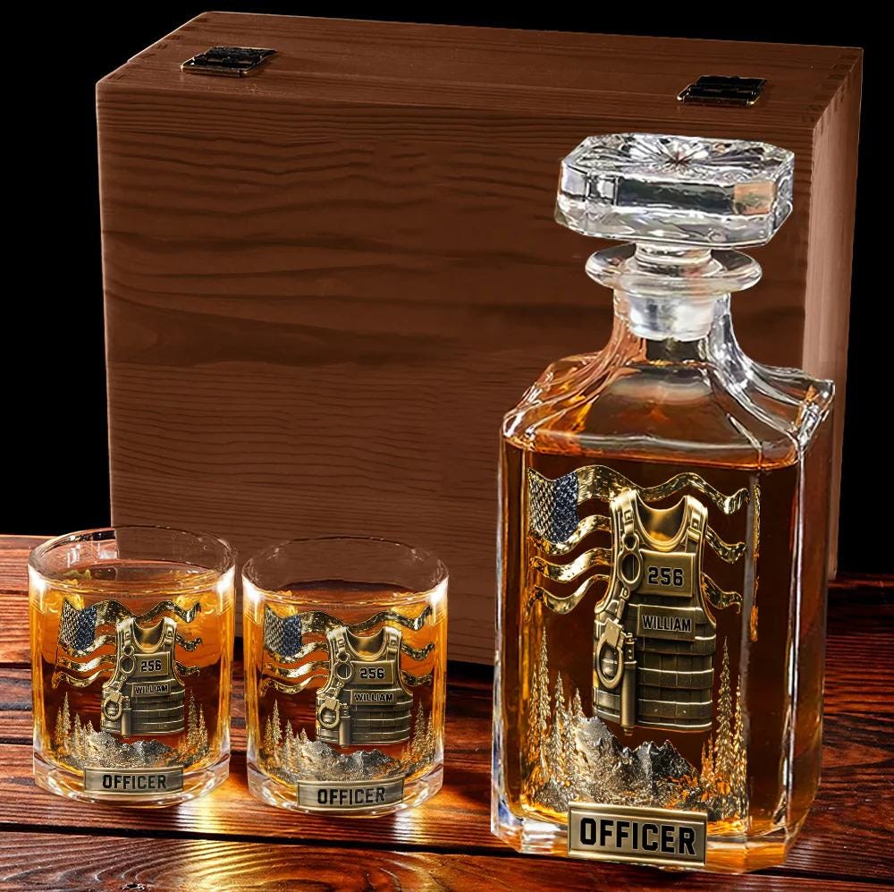 Police Officer Personalized 2D Whiskey Glass, America Flag Police Wine Glass for Whiskey Lover, Military Whiskey Decanter Set ipatuplc00022