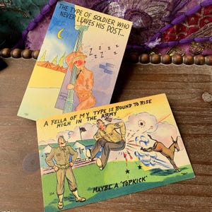 Lot de 2 cartes postales vintage WW2