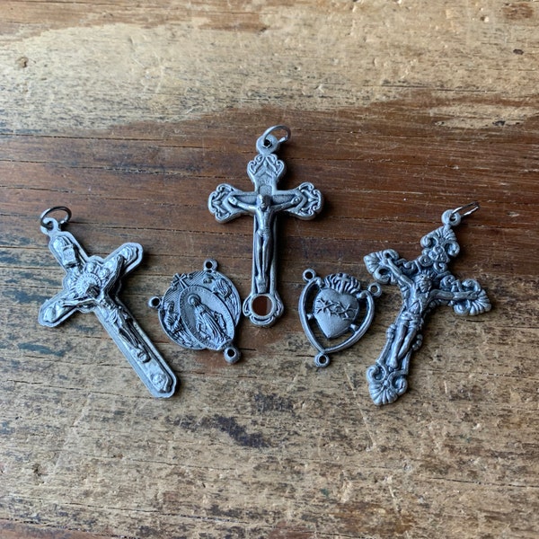 Rosary Parts Crucifix Cross Jesus Sacred Heart Mary Angels Centerpieces Made in Italy Your Choice
