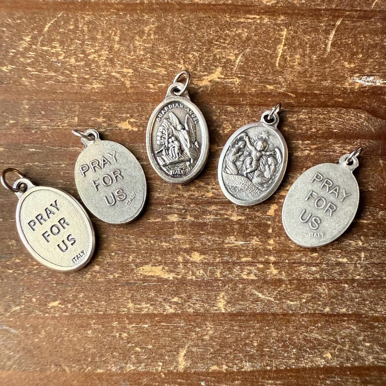 Guardian Angels Catholic Religious Medals lot of 5 Archangels Pewter Made in Italy Bild 2