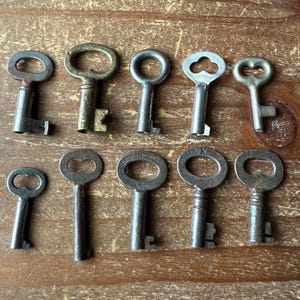 Real Skeleton Key from 1800s Small Size Your Choice