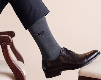 Calcetines personalizados para el novio, calcetines personalizados para los padrinos de boda, calcetines con monograma para el traje de boda, calcetines bordados para hombre, regalos corporativos