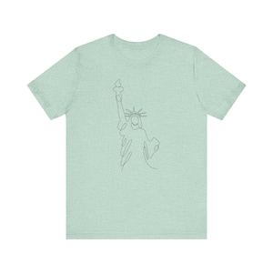 Statue of Liberty Shirt, NYC Tee, American Landmark Top, Patriotic T-Shirt, USA Souvenir Apparel