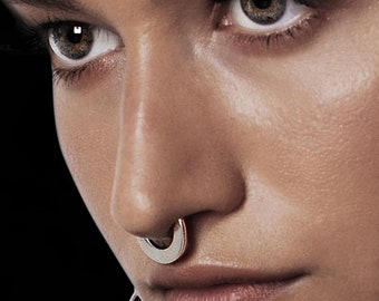 Septum Ring, Septum Clicker, 925 Sterling Silver Septum, Big Septum Ring, Silver Nose Ring, Silver Nose Piercing, 18G Septum, Gift