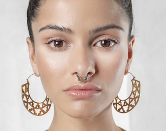 24K Gold Plate Septum Ring, Septum Ring, Septum Jewelry, Geometric Septum, Nose Piercing, Gold Piercing, Septum Piercing, Nose Ring