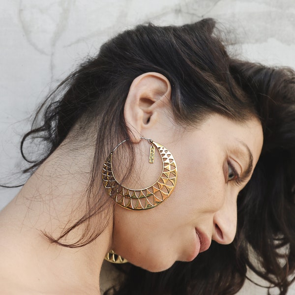 Gold Hoops, Triangle Hoop Earrings, Thick Hoop Earrings, Hoop Earrings, Gold Hoop Earrings, Geometric Earrings, Minimalist Earrings, Hoops