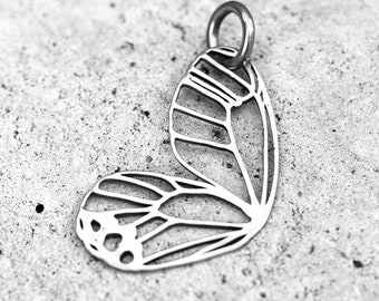 Butterfly Wing Pendant Choker Silver