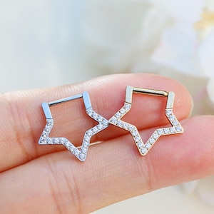 Titanium Star Clicker Septum Ring/Silver Septum Piercing Jewelry/Daith Earring/Nose Piercing/Gold Star Helix Piercing/Gifts