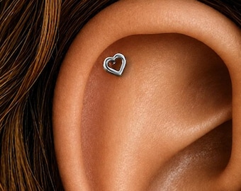 20G/18G/16G Titanium Labret Stud Earring • Flat Back Earring • Helix/Tragus/Cartilage Stud • Nose Stud • Gold Heart Stud • Gift for Her