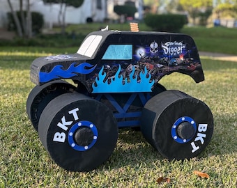Monster truck “son of a digger” piñata