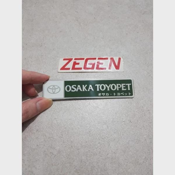 Toyota Osaka Toyopet Japan Metal Emblem Badge | Vintage Car Plate