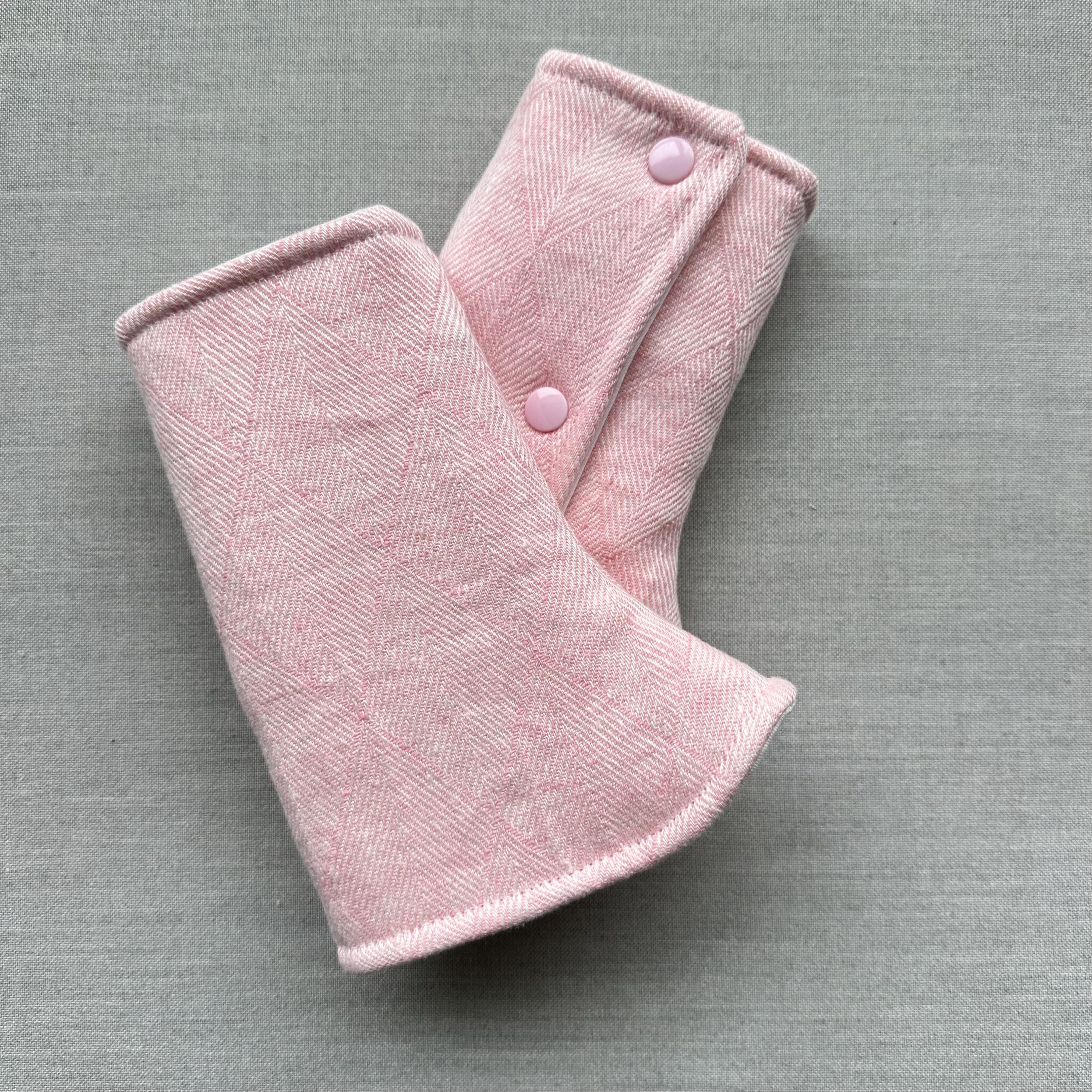 Cartella Con Alette Molang - Materiale Scolastico Ufficiale, Rosa, Con Elastici E Copertina Rigida