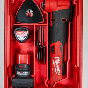 ¡Paquete de herramientas múltiples Milwaukee M12 - Inserto Max!