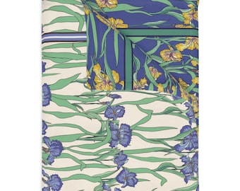 Hand-Drawn Blue Iris Floral Velveteen Blanket, Vintage Flowers Throw (50x60)