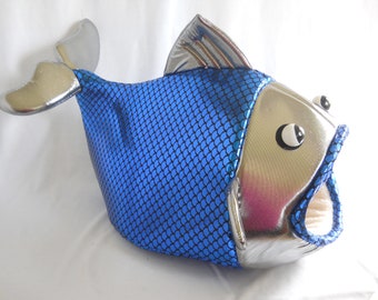 fish cat bed