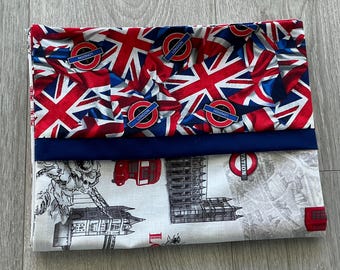 Novelty Pillowcase - British Themed / England Pillowcase / U.K - London Icons