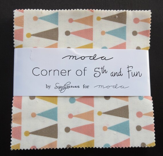 Moda FABRIC Charm Pack ~ CORNER OF 5TH /& FUN ~ by Sandy Gervais 42-5/" squares
