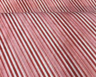 End of Bolt 1 Yard 22" - Tim Holtz - Yuletide PWTH118 Peppermint Stripe