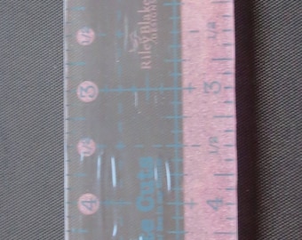 Lori Holt Rectangle Ruler - Cute Cut Ruler Rectangle 1.5" X 6.5"