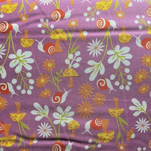 Animal Animal Heliotrope RS5163 15 Ruby Star - Snail Garden 30s and Retro Snails Whimsical Mushroom