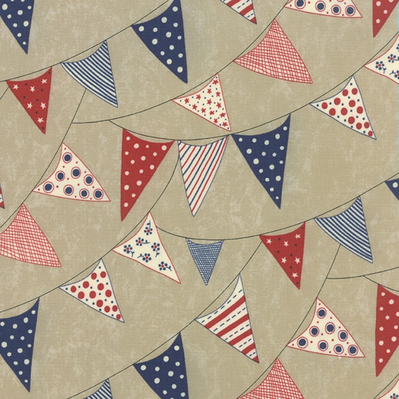 White And Free Fat Quarter Bundle Sandy Gervais Red