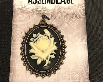 Tim Holtz Assemblage Rose Cameo - THA20078