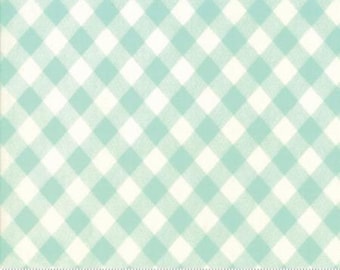 Bonnie and Camille Fabric - Bonnie Camille -  Basic Fabric - Vintage Picnic Gingham Aqua- 5512435