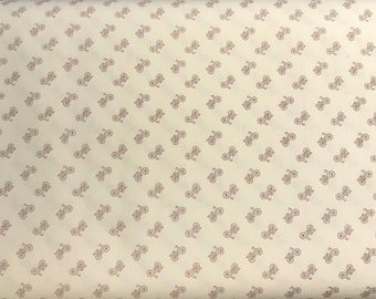 Riley Blake - Bee Backgrounds By Lori Holt Bicycle Gray/Grey - C6389