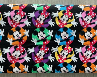 Mickey and Minnie Circles  - Springs Creative Fabrics  24272 - USD 7.99 A Yard