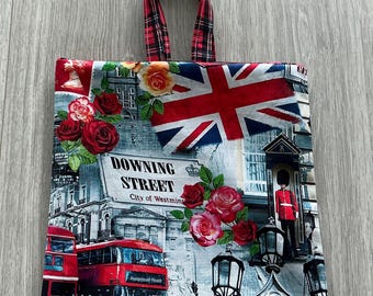 Reusable Lined Fabric Gift Bag 9 x 9 Inches - Gift Bag - London Attractions