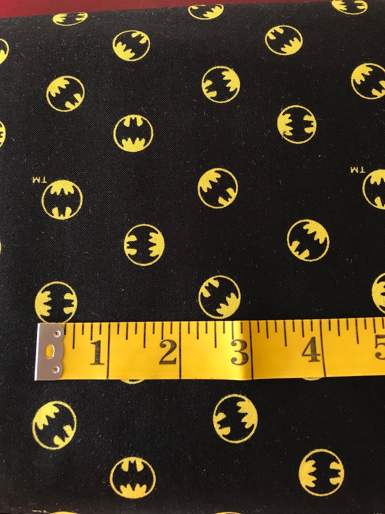 DC Batman 80th Anniversary Collection 23200124-1 Batman Logo