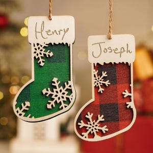 2025 Familie Weihnachtsbaumschmuck, kundenspezifische hölzerne Familiennameverzierung, personalisierte Familiennameverzierung, Weihnachtsdekor, Feiertagsverzierung