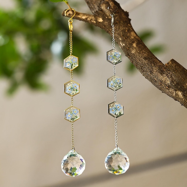 Handmade Forget-Me-Not Flower Suncather, Memorial Wind Chime, Outdoor and Window Rainbow Decor