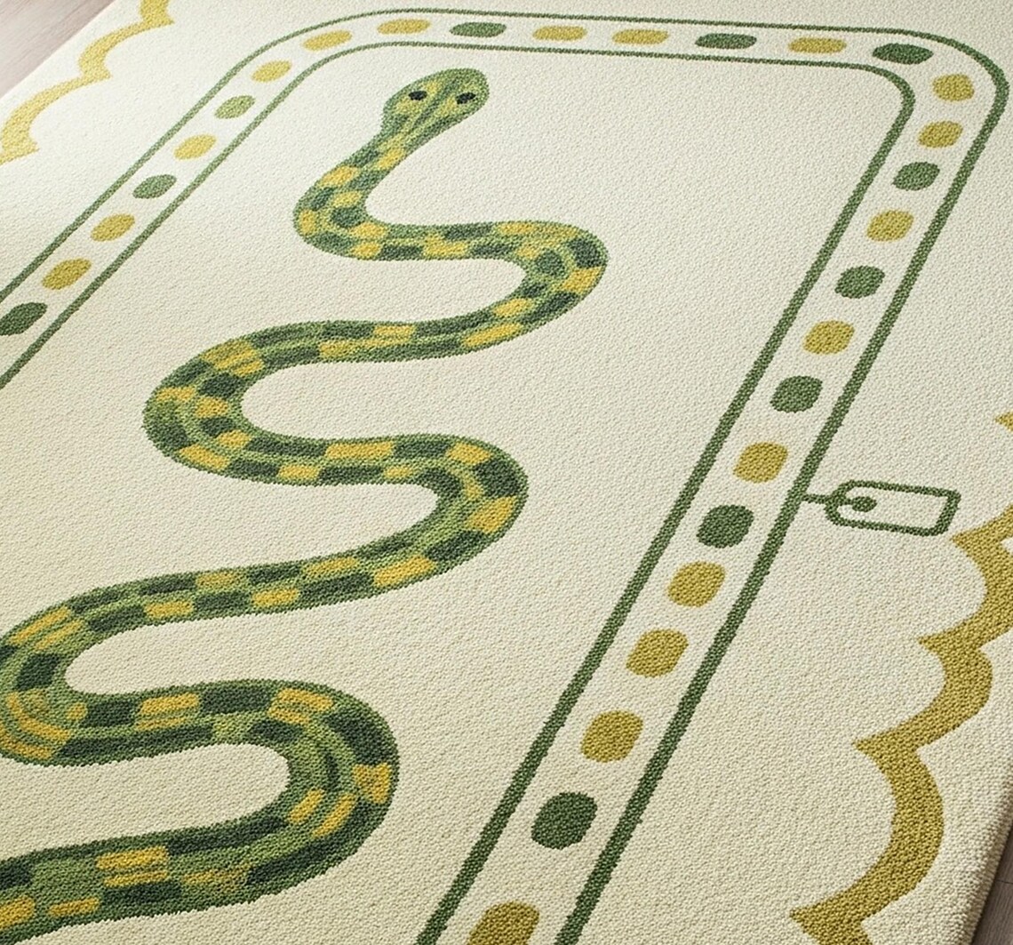 Whitesnake Rug Off White Olive Green Snake Hand Tufted Wool Rugs for Bedroom, Scallop ...