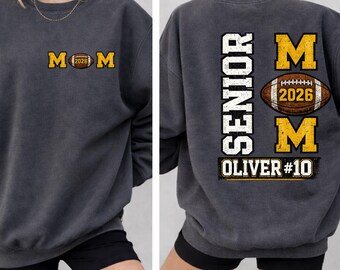 Camiseta Senior Mom 2026, Sudadera Senior Football Mom, Camiseta Comfort Colors de doble cara para mamás futbolistas, Regalo personalizado con nombre y número
