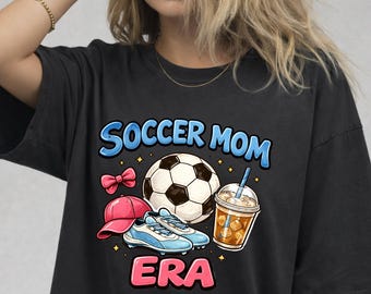 Camiseta Comfort Colors estilo "mamá futbolera", camiseta retro para mamá futbolera, sudadera para el día del partido, regalo para mamá futbolera.