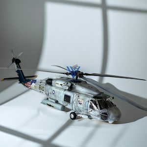 SH-60F OceanHawk Helicopter Model 1:35, Kitty Hawk - Finished, Details, Ready Built and Painted