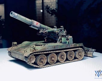 M110 Self Propelled Howitzer 1/35 - Italeri Kit - With Dozer Blade & Full Crew