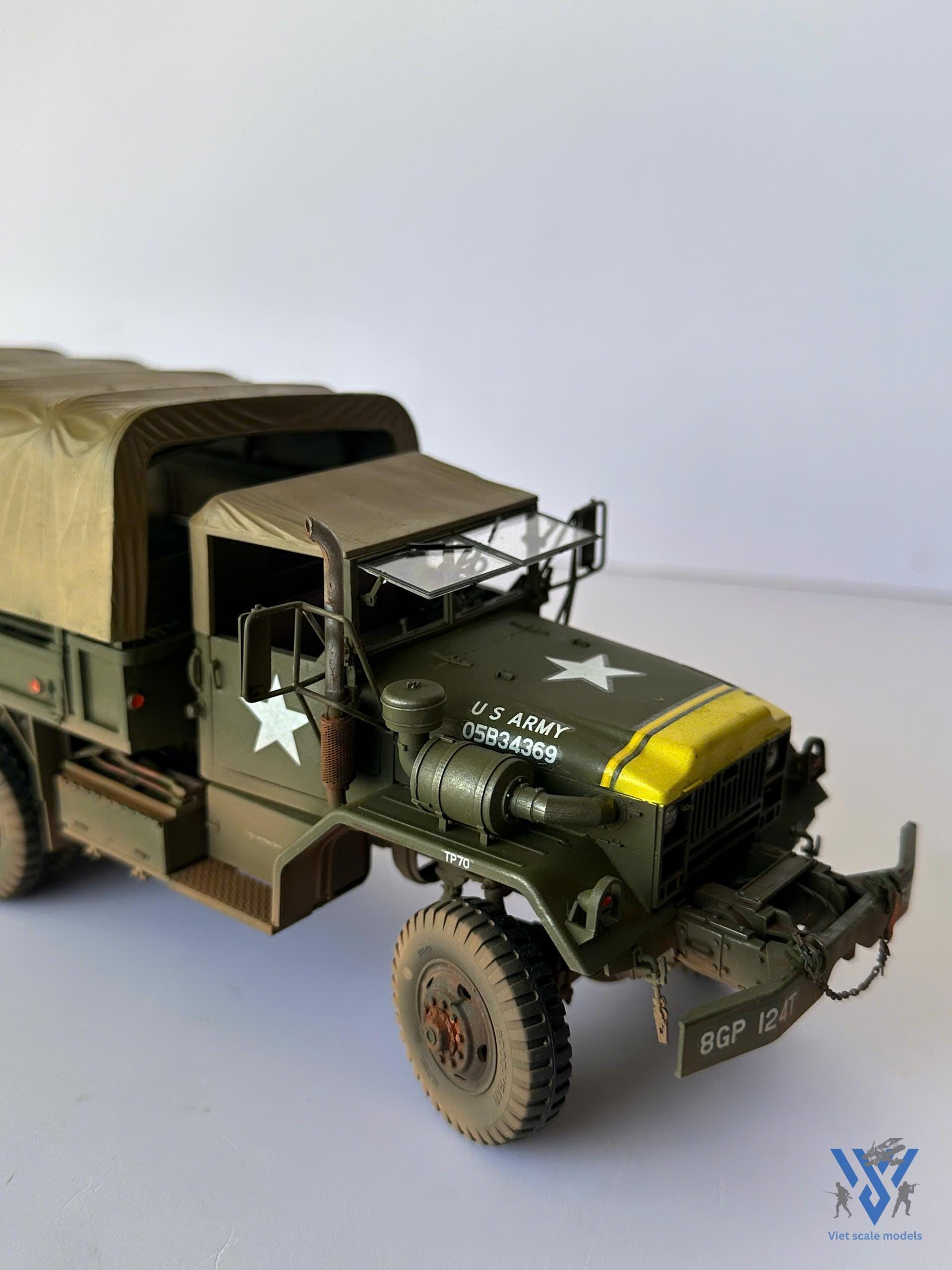 AFV Club M54A2 5 Ton 6x6 Cargo Truck 1/35 AFV Club M54A2 5 Ton 6x6 Cargo Truck 1/35