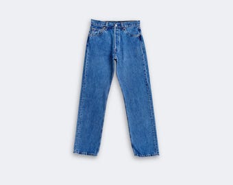 Vintage Levis 501 W29 L30 (Measured 28x30) Unisex Fit, Medium Wash, Made in USA