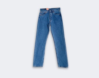Vintage Levis 501 W29 L34 (Measured 28.5x34.0) Unisex Fit, Medium Wash, Made in Canada— Deadstock