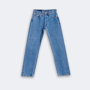 Levi&#39;s 501 Original Vintage Jeans W28 L30 (W26 - 27 Zoll) | 90er Unisex Mid-Rise Straight Jeans | Mittelblaue Jeans – Hergestellt in Kanada