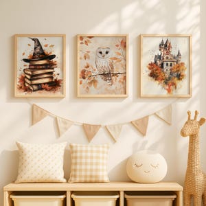 This is a wizard inspired set of 4 prints featuring a castle, a steam train, an owl, and a stack of books with a magic hat. A cozy magic wall art collection that brings a touch of fantasy and warm autumn tones into your home. Perfect as wizard room decor, magic school prints, or a unique wall set for kids and adults who love wizarding style. Easy to download and print in different sizes for your gallery wall or seasonal home decor.