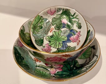 Zestaw naczyń Vintage Lotus – ręcznie malowane porcelanowe miseczki w stylu chinoiserie ze złotymi wykończeniami
