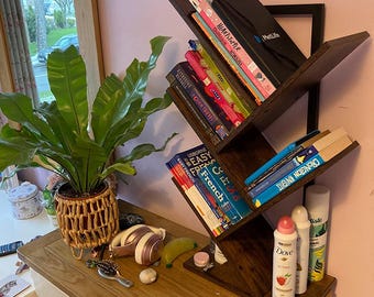 Tree Bookshelf 4-Tier 71 cm – Small Freestanding Bookcase, Desktop Book Rack, Metal Frame Display for Books, Magazines & Albums