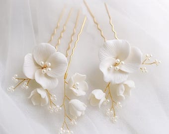 Bridal Hairpins Ceramic Flower Wedding Jewelry Hair Accessory in White