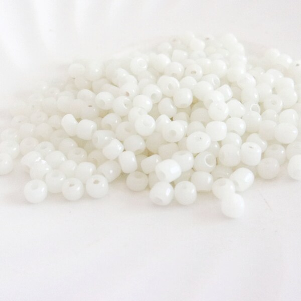 Vintage Venetian Seed Beads, 7/0 Yellow White Opal, 20 Grams, Jewelry Supplies, Flat Rate Shipping