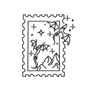 Może przedstawiać: Czarno-biała ilustracja znaczka pocztowego przedstawiająca dwa smoki, góry, gwiazdy i symbole krzyża. Znaczek ma dekoracyjne, ząbkowane obramowanie.