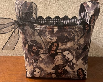 Canasta Piratas del Caribe