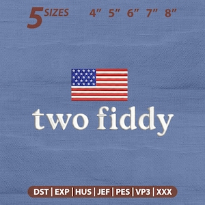 Può includere: Un file di ricamo con il testo two fiddy in lettere bianche sotto una piccola bandiera americana. Il design è disponibile in 5 dimensioni: 10,16 cm, 12,7 cm, 15,24 cm, 17,78 cm e 20,32 cm. Formati supportati: DST, EXP, HUS, JEF, PES, VP3 e XXX.